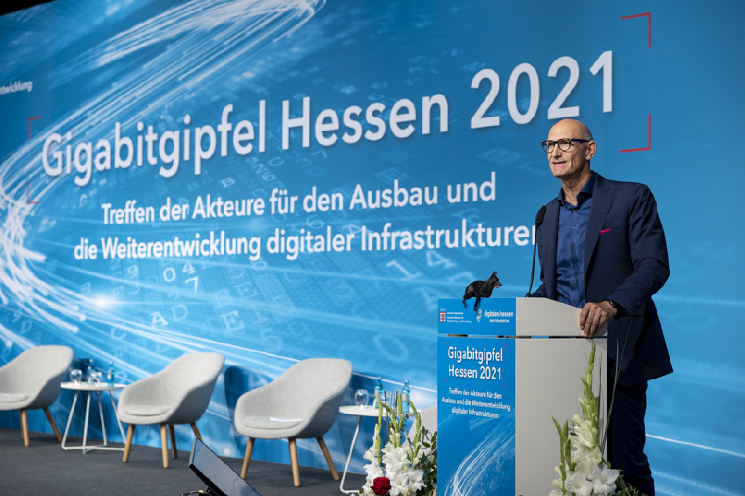 Der Vorstandsvorsitzende der Deutschen Telekom AG, Timotheus Höttges beim Gigabitgipfel Hessen 2021